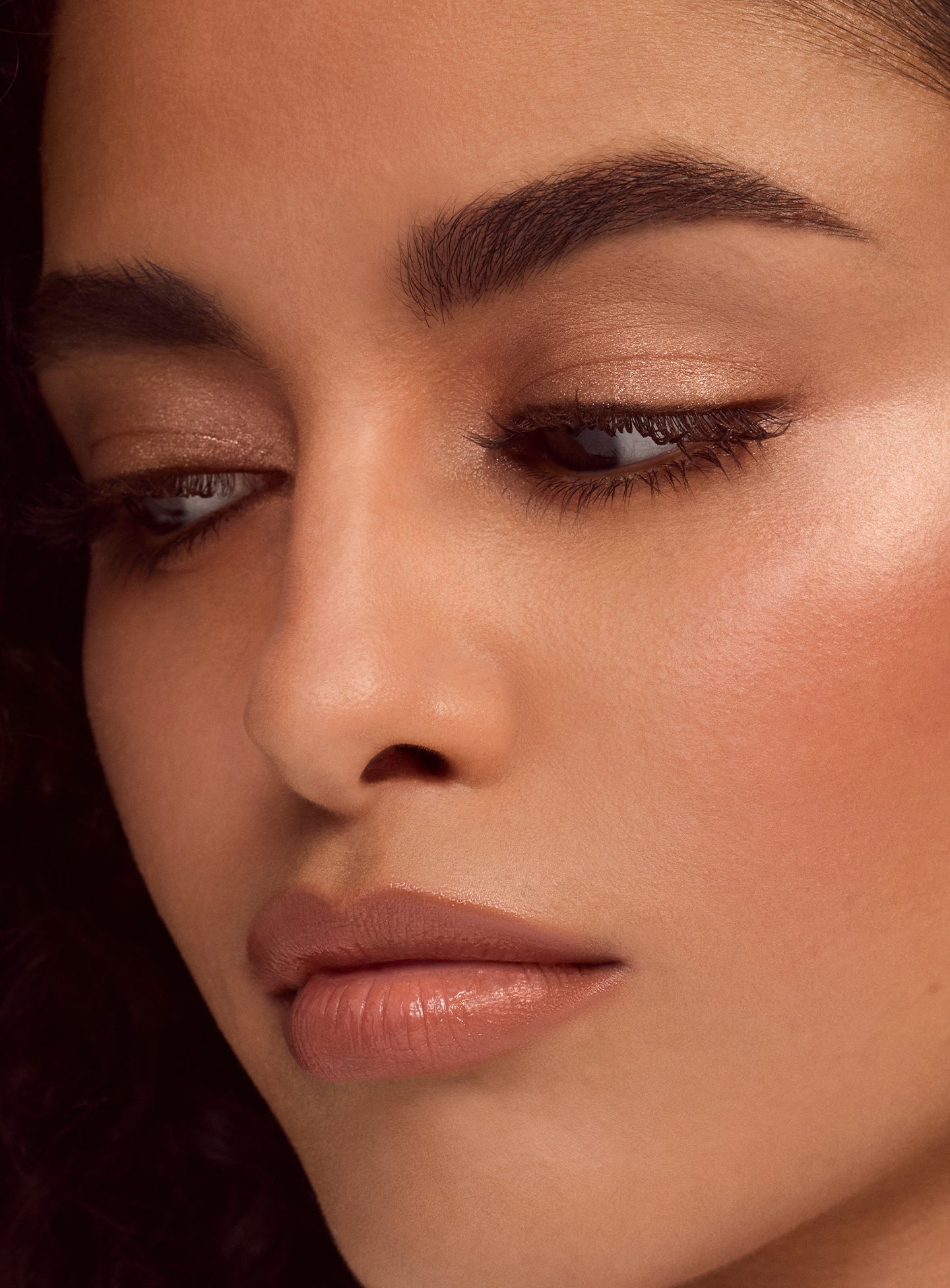 Essential Neutrals Eyeshadow Palette - Image 5